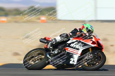 media/Jan-13-2024-SoCal Trackdays (Sat) [[9c032fe5aa]]/Turn 16 Set 2 (1120am)/